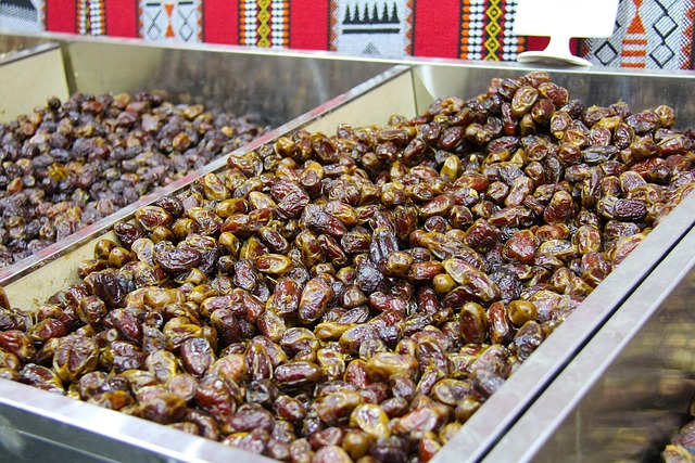 Premium Iranian Dates Export to India - Mazafati, Piarom
