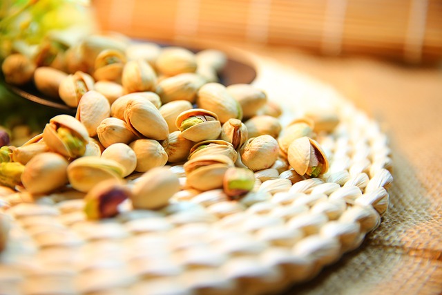 Iranian Pistachios Export to India - Kaleghouchi, Akbari Varieties